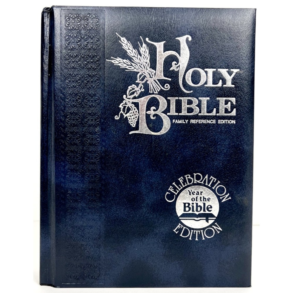 c.1983 Holy Bible King James Version Family Reference Edition Year of the Bible